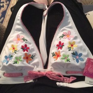 NWT Candie’s Large White Embroidered Bikini Top